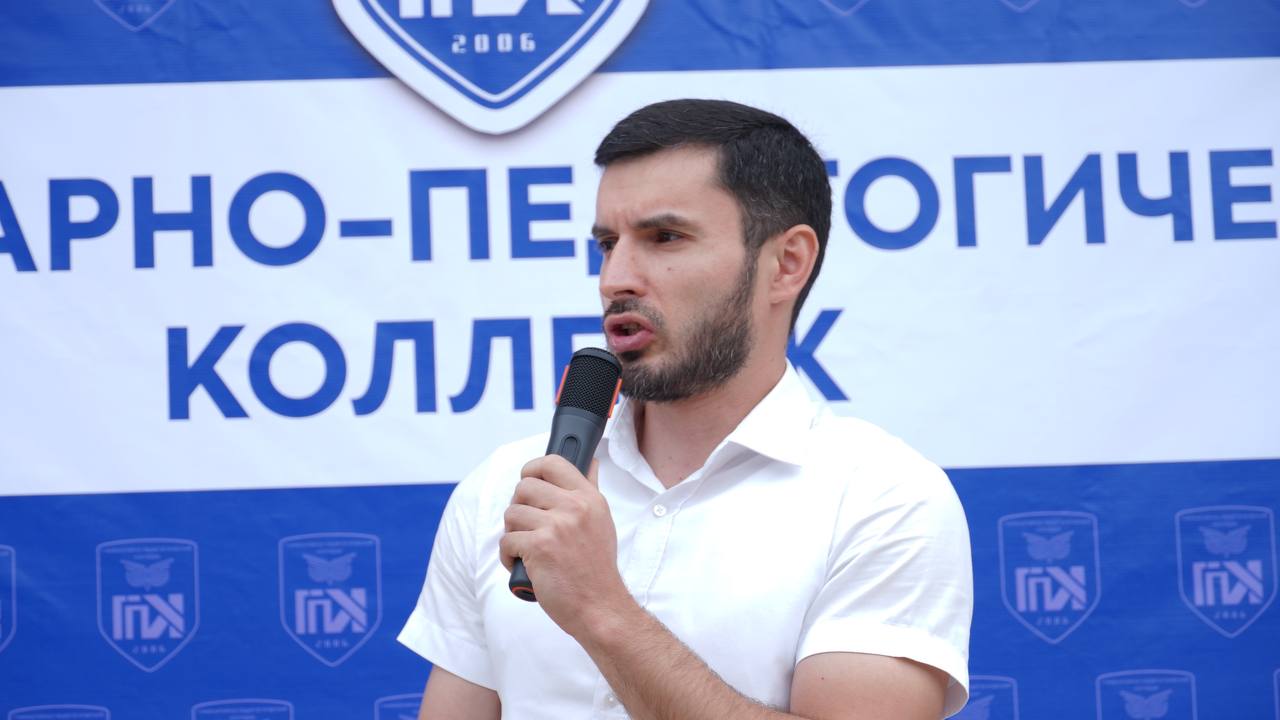 1 сентября в Гуманитарно-педагогическом колледже прошло торжественное мероприятие, посвящённое Дню знаний и началу учебного года.