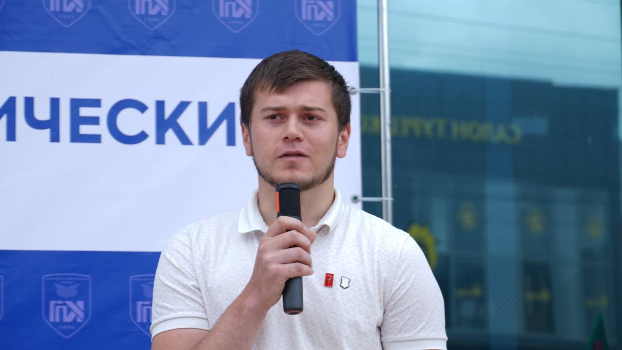 1 сентября в Гуманитарно-педагогическом колледже прошло торжественное мероприятие, посвящённое Дню знаний и началу учебного года.