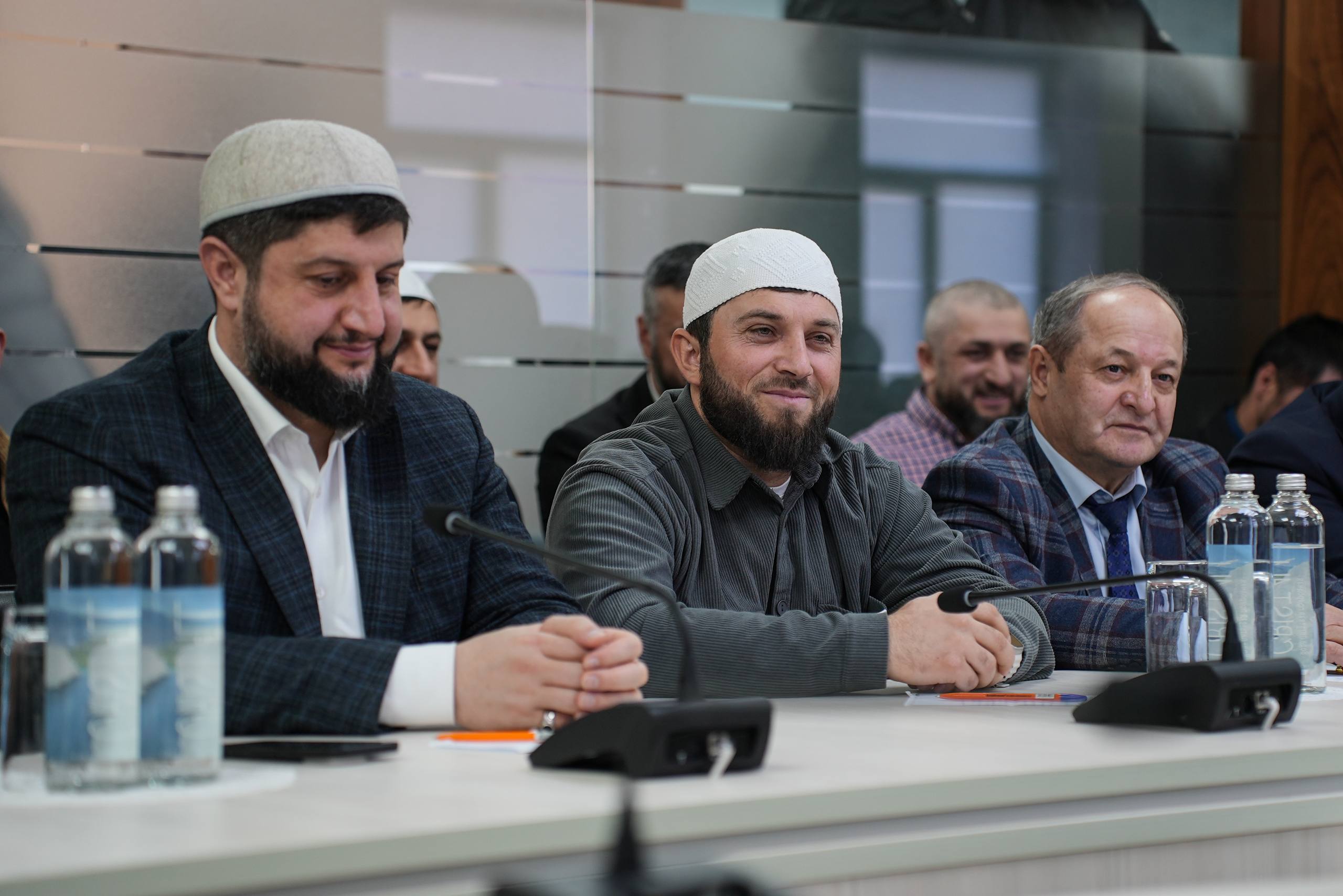 В конференц-зале Муфтията РД под председательством Муфтия Дагестана, шейха Ахмада Афанди, состоялось расширенное заседание.