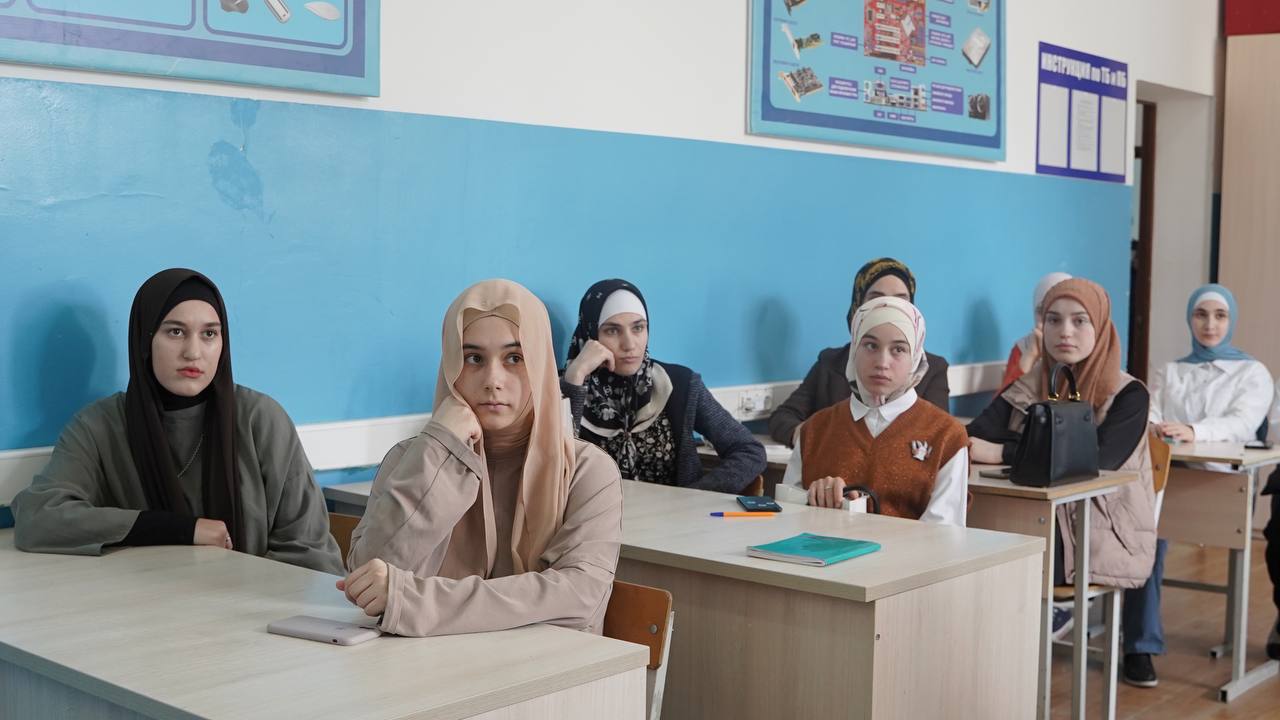 Накануне в колледже прошла просветительская лекция