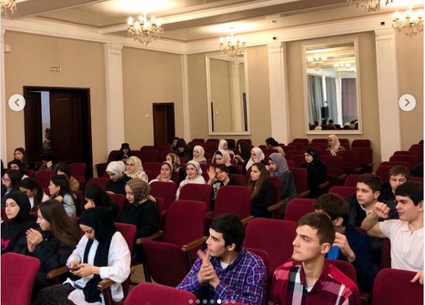 Студенческая весна
